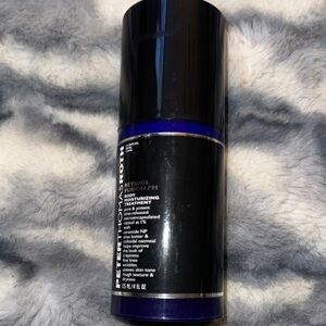 Peter Thomas Roth Retinol Fusion PM Moisturizer - Black and Blue